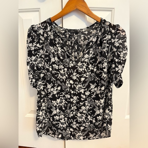 J.Crew Black/Ivory Bird & Floral Toile Print Ruched Sleeve Top Size Small - Picture 2 of 12